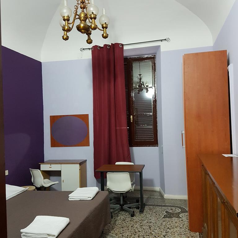 Guesthouse Ava Рим Екстериор снимка